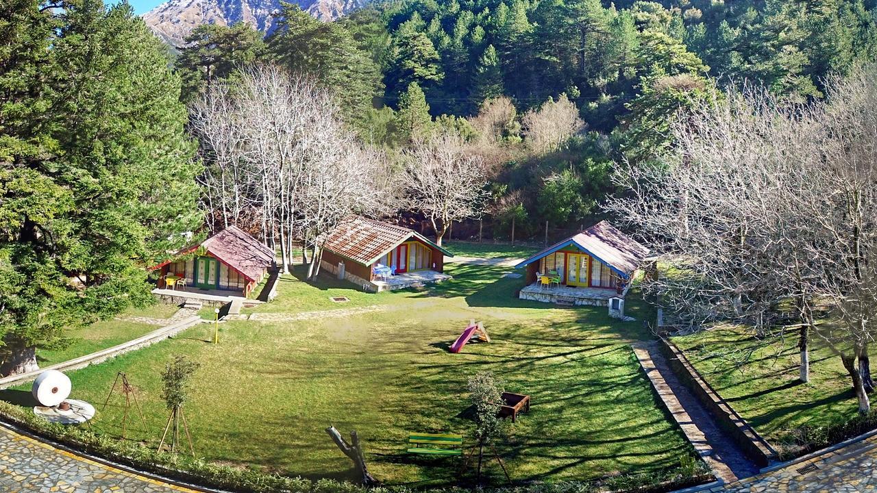 Llogora Tourist Village Dhërmi Dış mekan fotoğraf